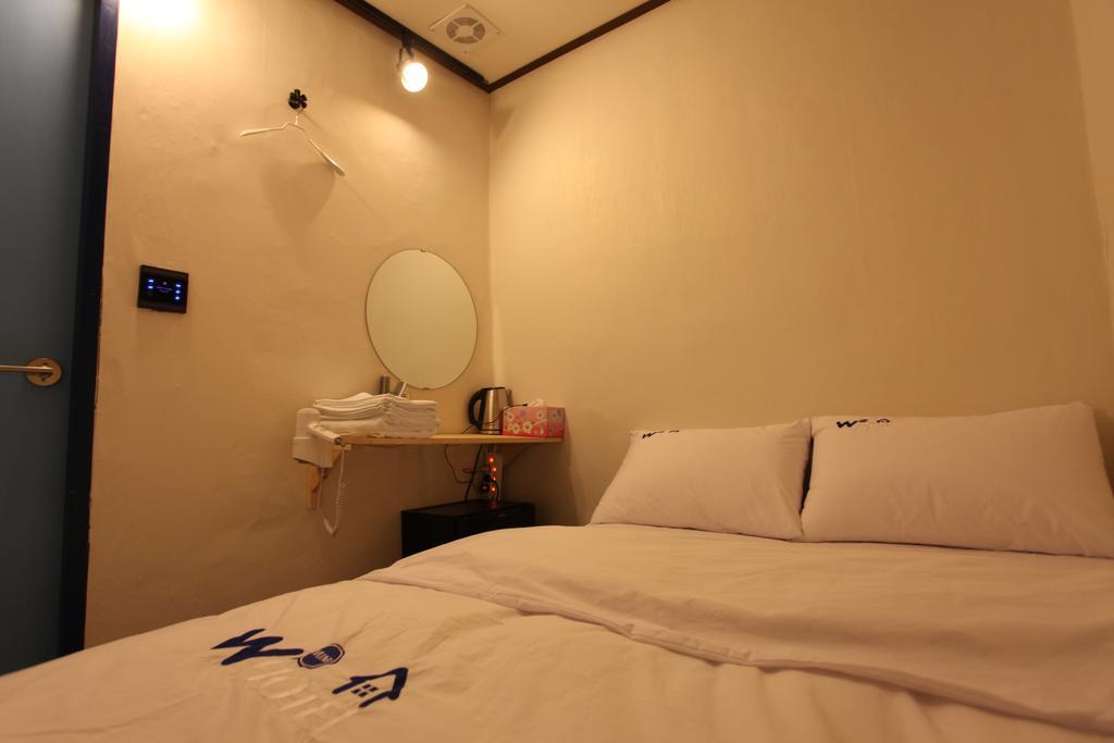 W Mini Hotel Dongdaemoon Séoul Extérieur photo