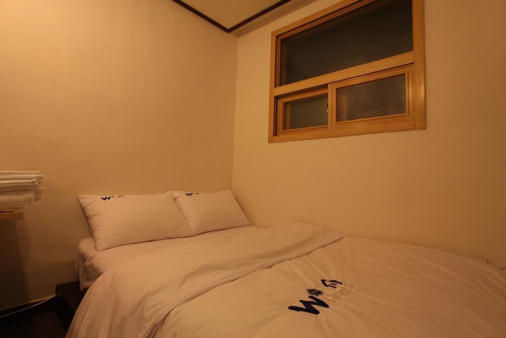 W Mini Hotel Dongdaemoon Séoul Extérieur photo
