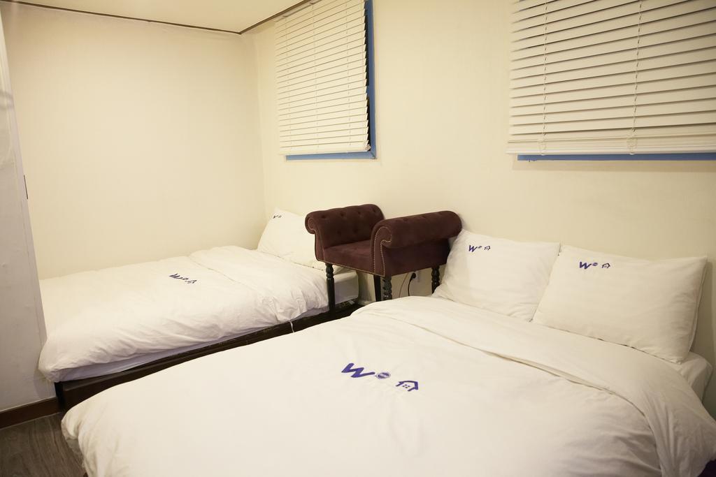 W Mini Hotel Dongdaemoon Séoul Extérieur photo