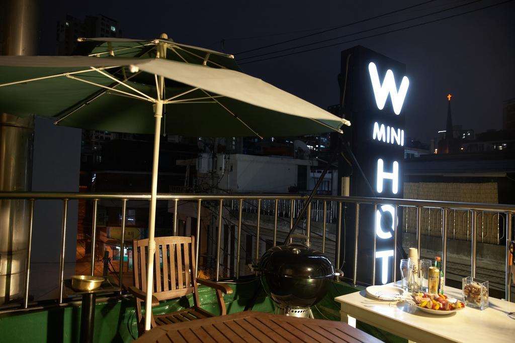 W Mini Hotel Dongdaemoon Séoul Extérieur photo