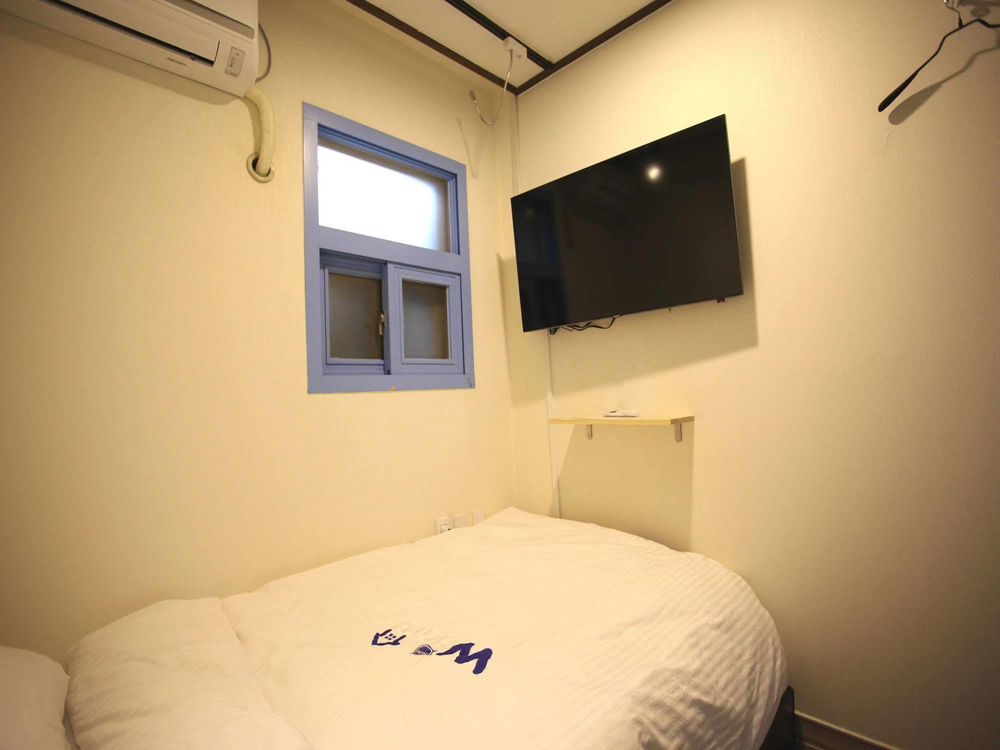 W Mini Hotel Dongdaemoon Séoul Extérieur photo